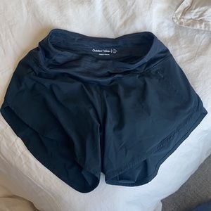 Outdoor Voices Hudson 4” Shorts